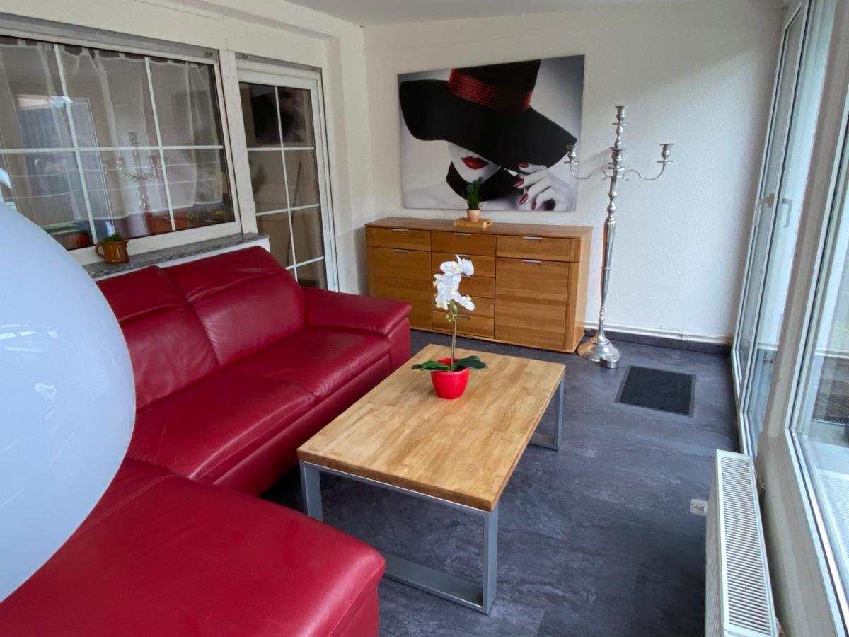 Stilvolles Ferienhaus Mit Garten Fuer 6 Personen 디폴디스발드 외부 사진