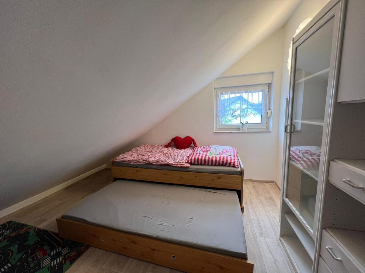 Stilvolles Ferienhaus Mit Garten Fuer 6 Personen 디폴디스발드 외부 사진