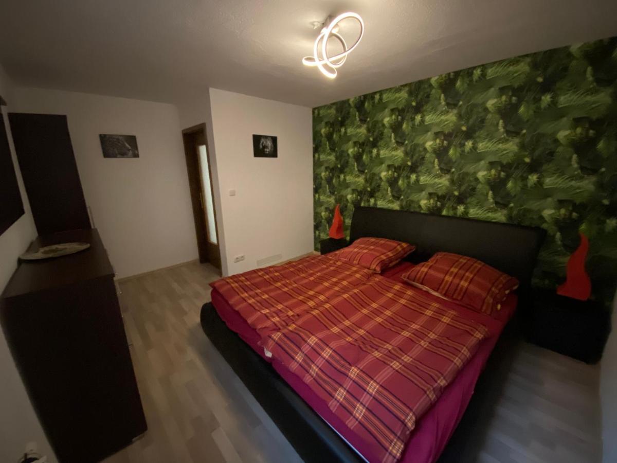 Stilvolles Ferienhaus Mit Garten Fuer 6 Personen 디폴디스발드 외부 사진